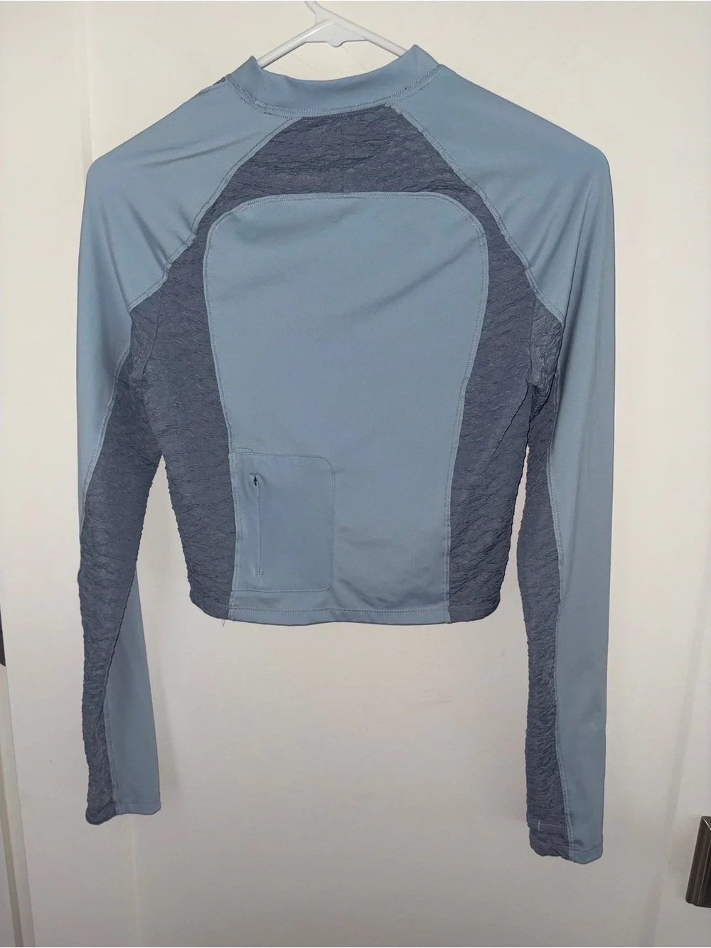 NWOT Nike Trail Dri-Fit cropped running top women's S